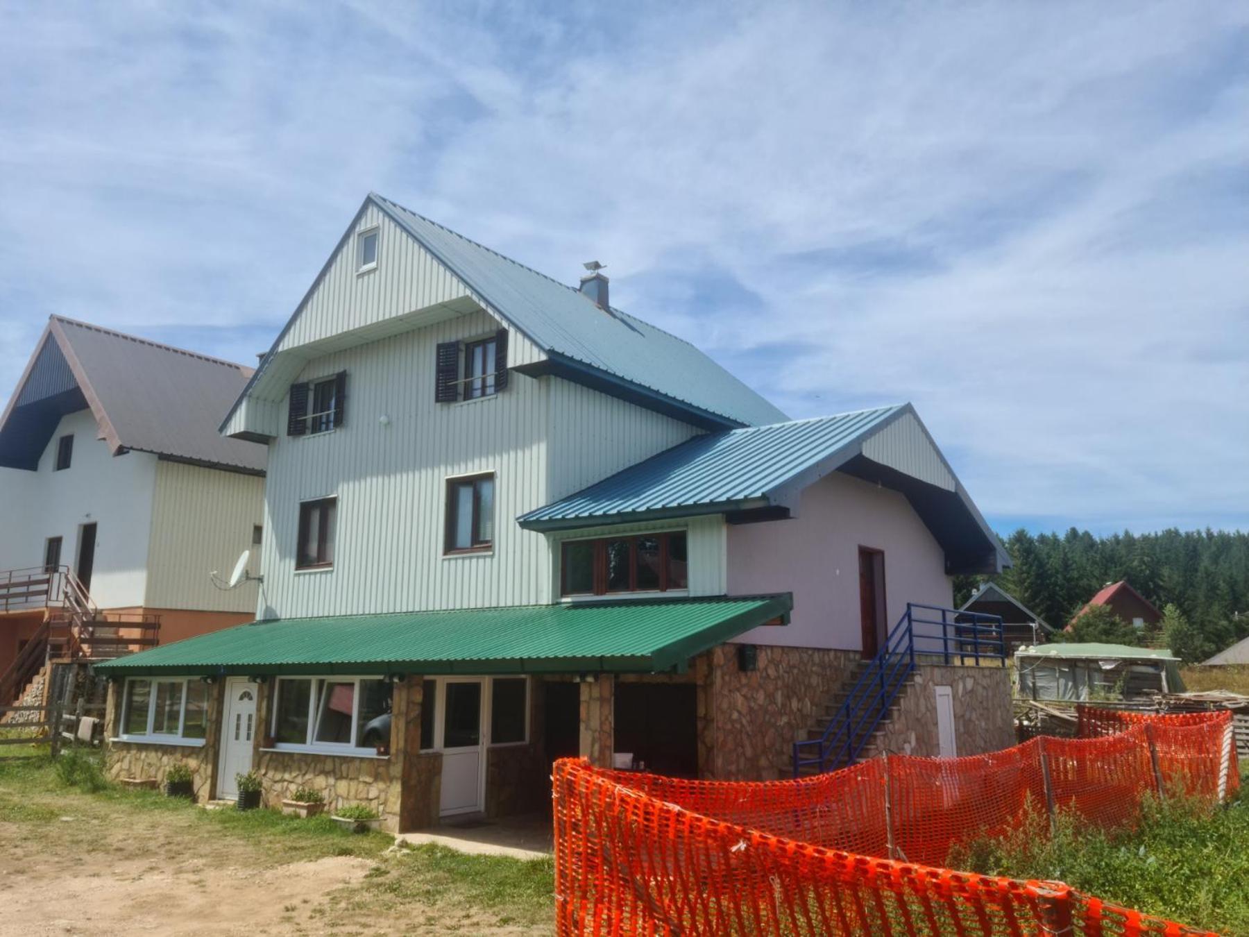 Apartments And Rooms Gold Zabljak  Exterior photo